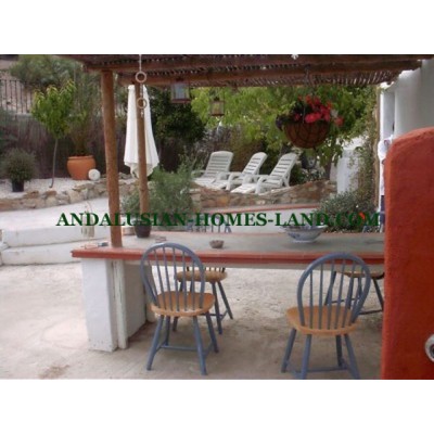 Village house For Sale in Villanueva De Tapia