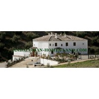  PERFECT  ANDALUSIAN FARMHOUSE LIKE BUSINESS OR TO LIVE